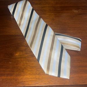 St. Patrick Tie with Pocket Square